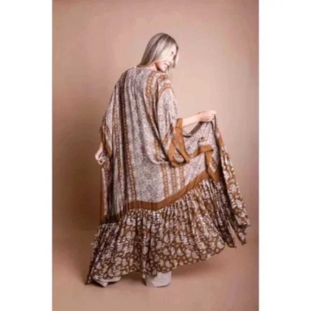SOLD OUT Brown Paisley Tapestry Free Flow Kimono Open Duster Coverup Wrap Top - Picture 4 of 4